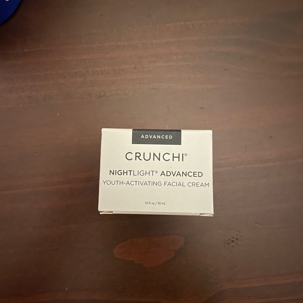Crunchi Nightlight Advanced Facial Cream